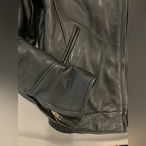 Motorcyclist Fox Creek Leather Bomber Jacket - Picture 9 of 17